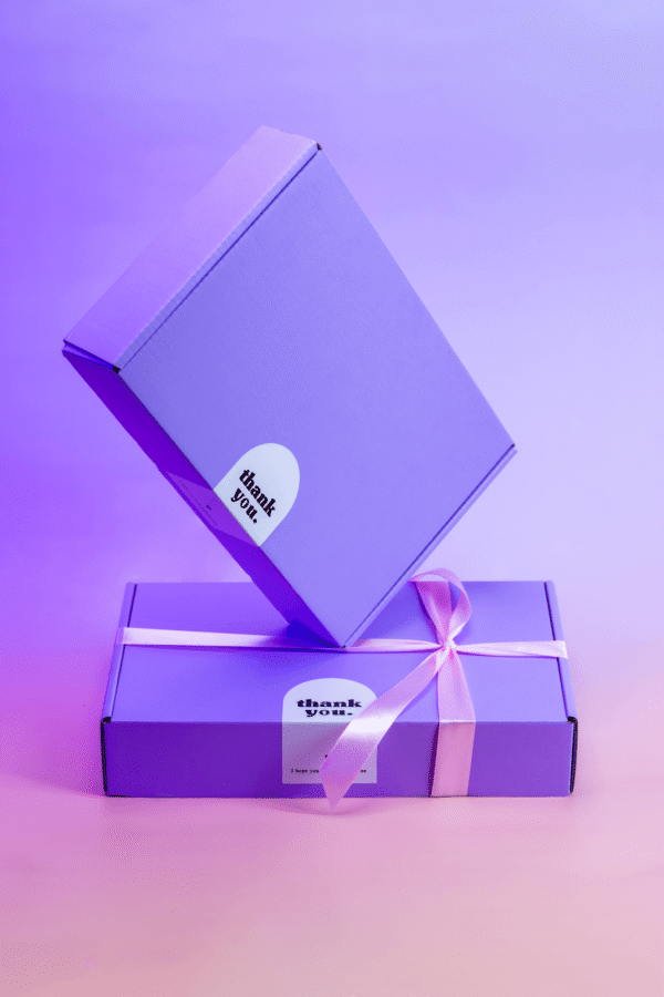 Purple tarot box with elements closed