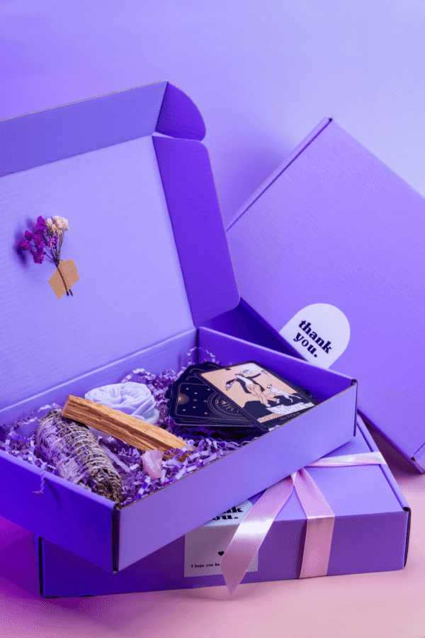 Purple tarot box with elements - open